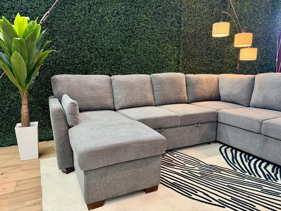 Coddle Luke Sleeper Sectional with Reversible Chaise e Storage