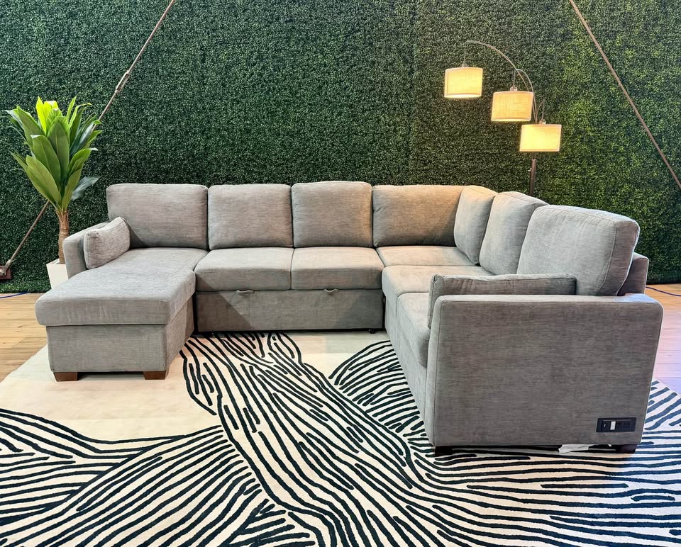 Coddle Luke Sleeper Sectional with Reversible Chaise e Storage